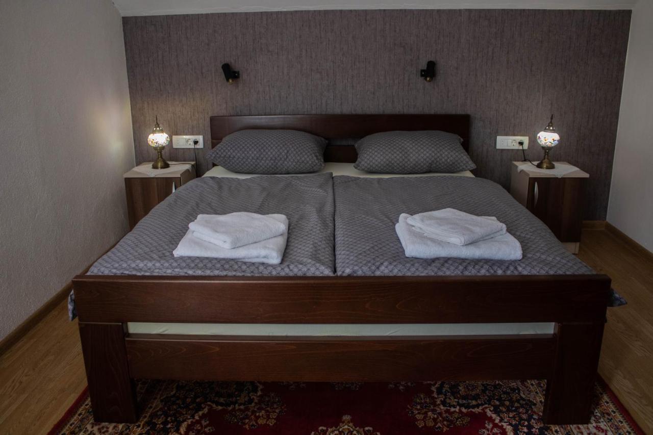 Holiday Residence Buric ヴィソコ エクステリア 写真